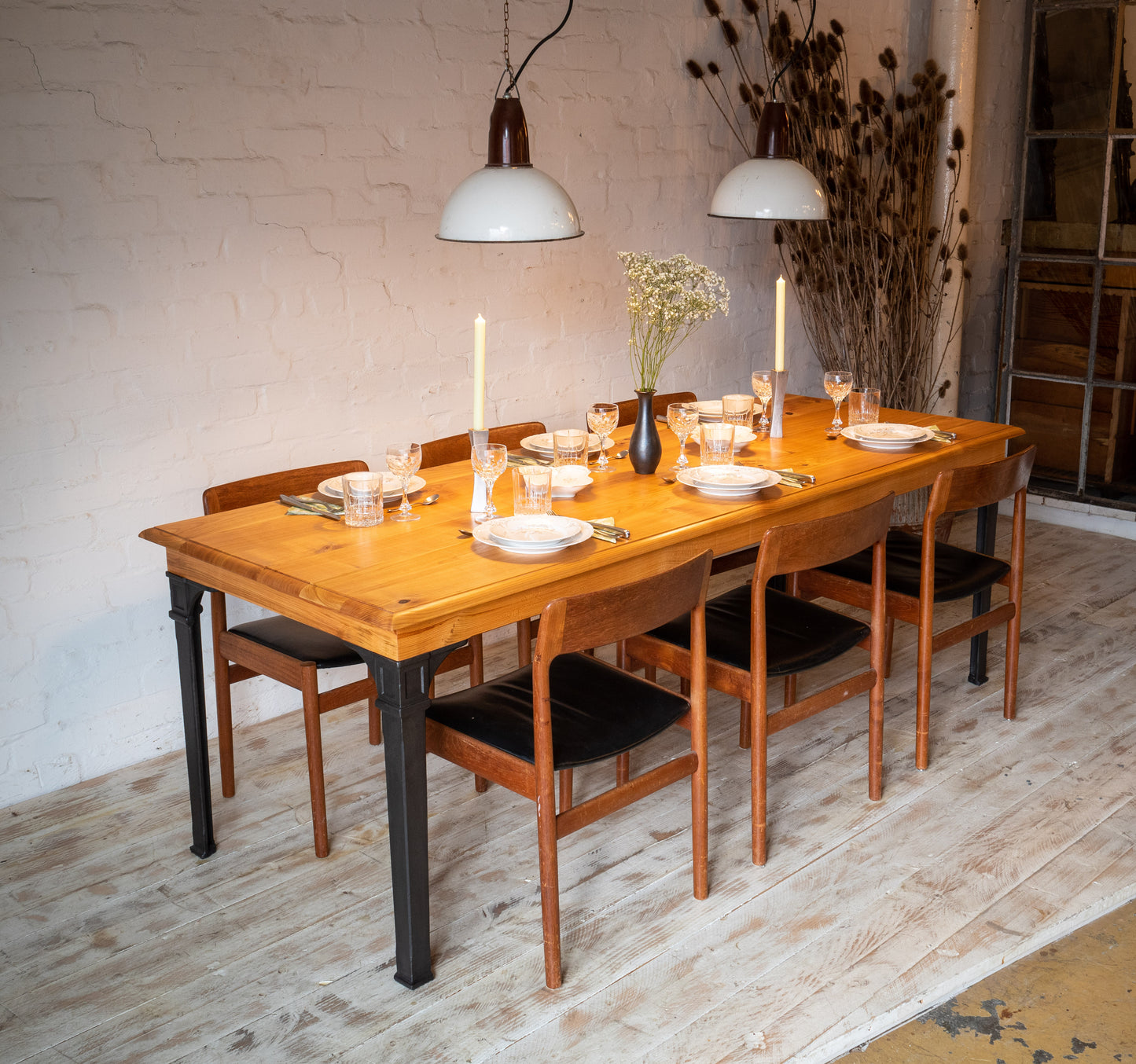 1920 Railway Table